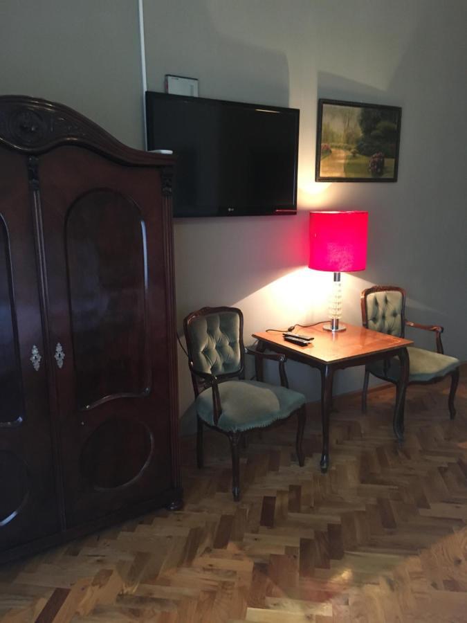 Guest House Anna Caffe Bezdan Exterior foto